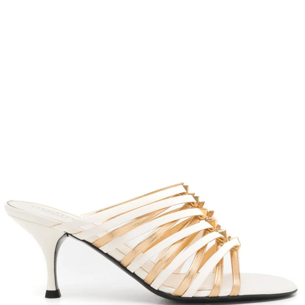ADULT WOMEN'S SLIPPER BEING THE UPPER PART IN