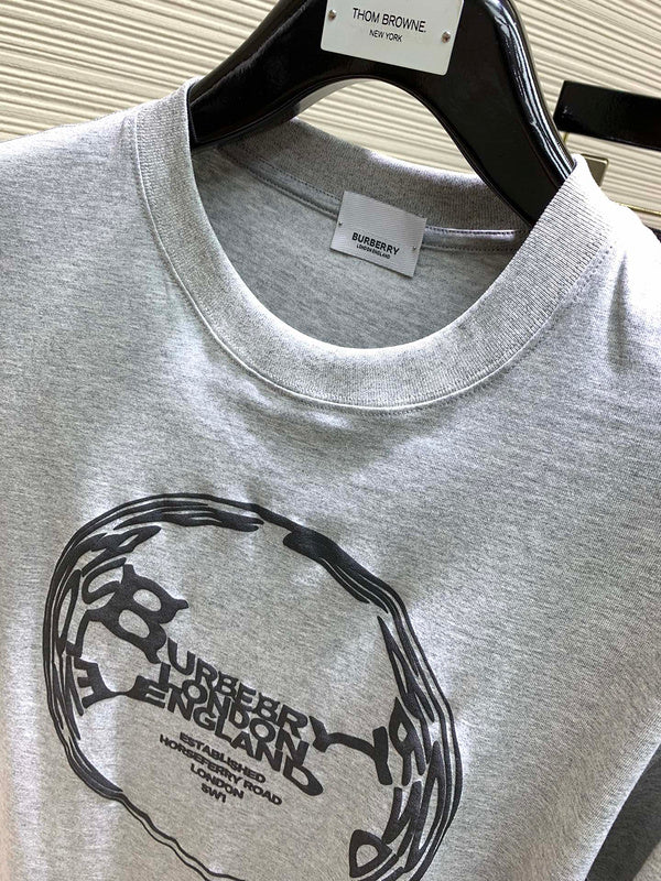Burberry T-Shirts - 342