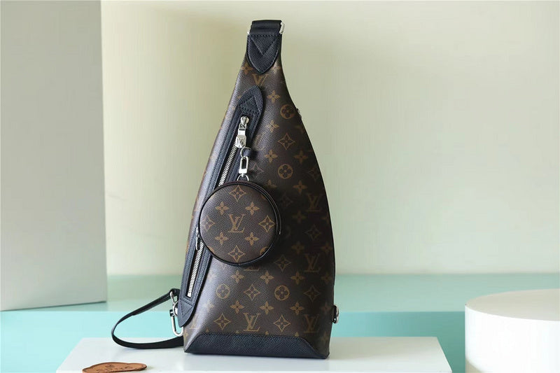 I W Fashion Lu-Vi bags - 9950