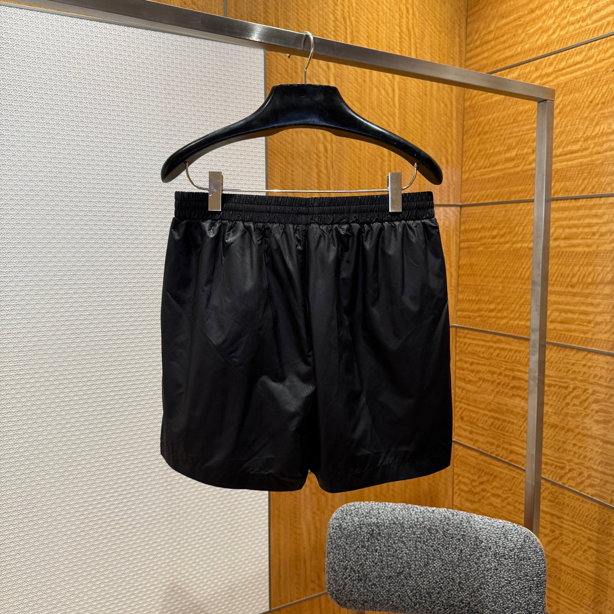 LOU SHORTS