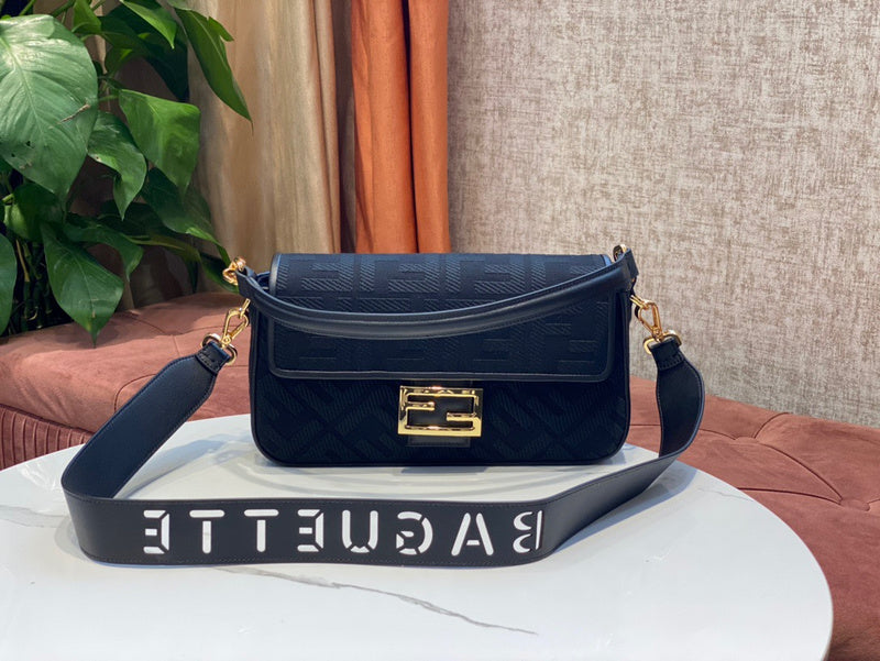 ENT - ENTI Bags - 011
