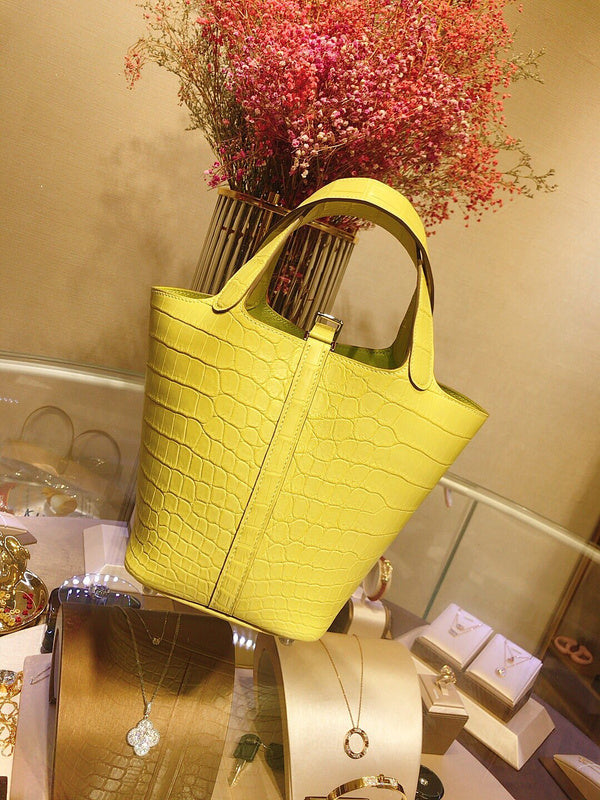 PHA - HMS Bags - 513