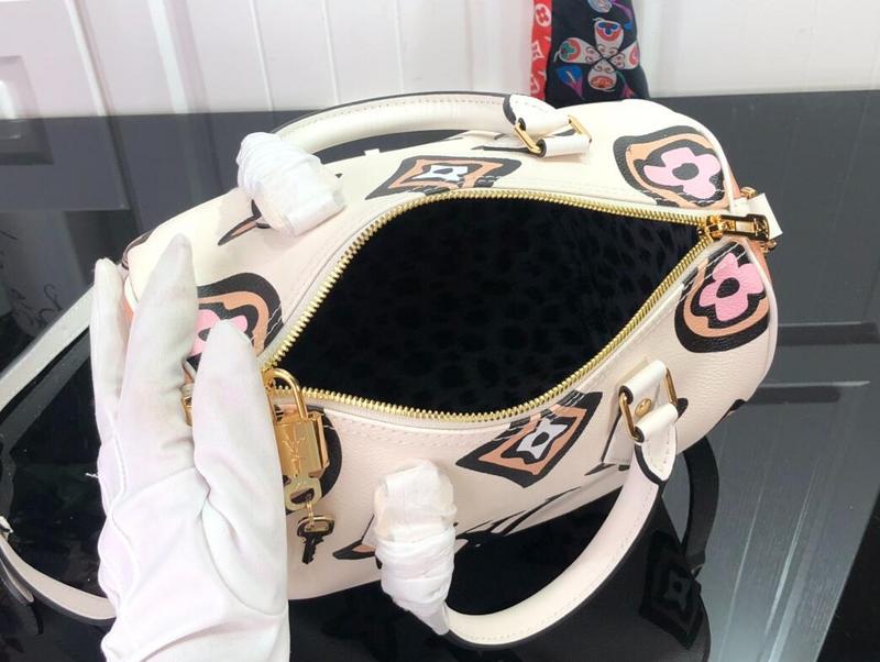 Ava’s Mode - LOV Bags - 2209