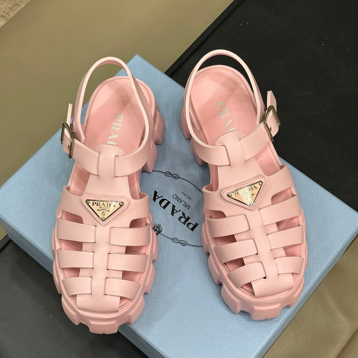 PD SANDALS