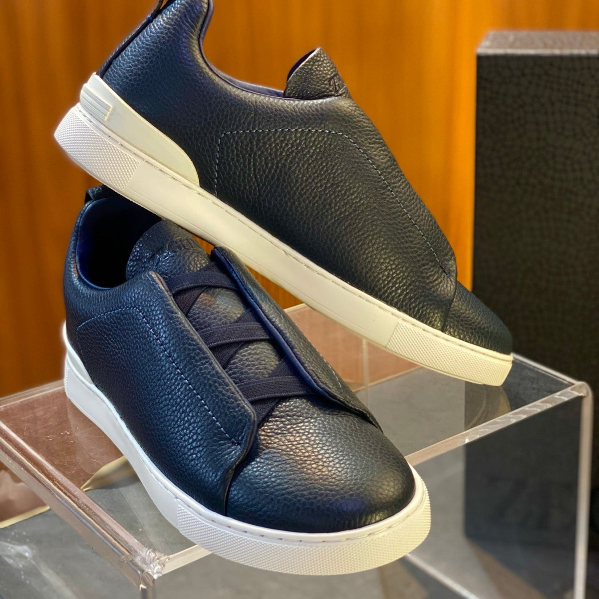 ZEGN TRIPLE STITCH SNEAKER