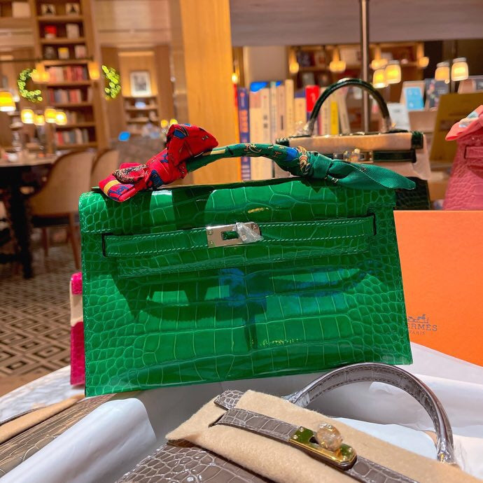 PHA - HMS Bags - 2261