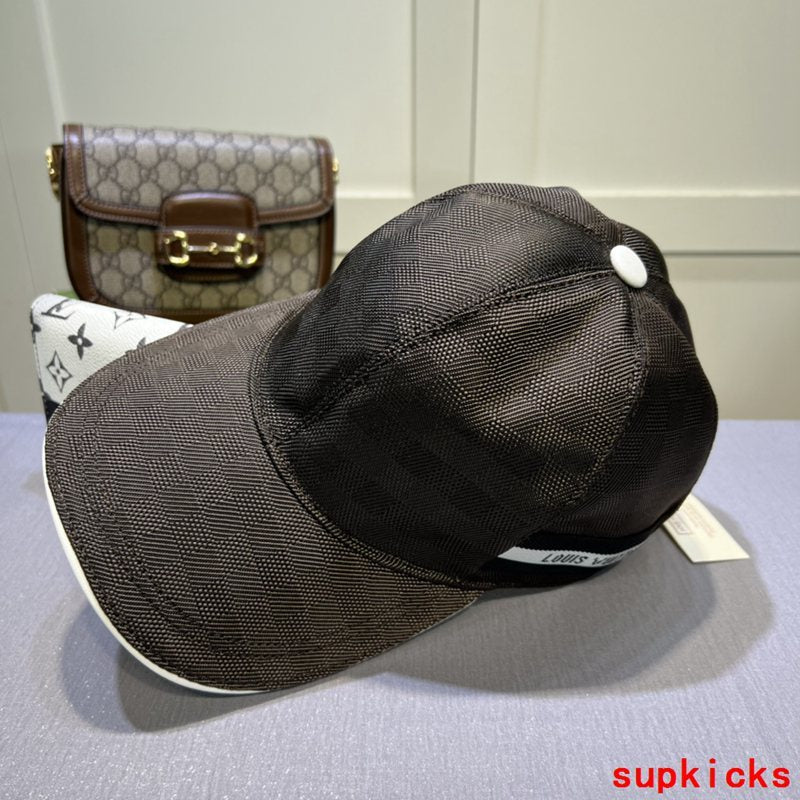 Louis Vuitton Luxury Cap