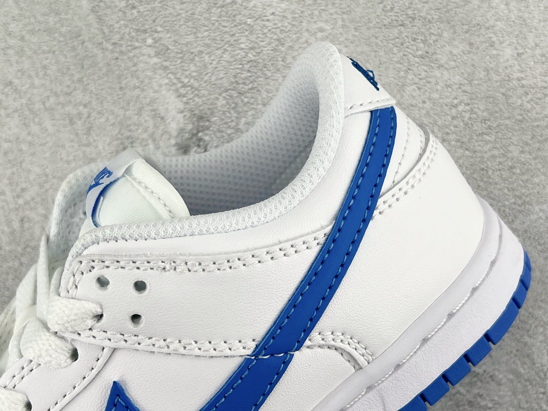 NIKE DUNK LOW