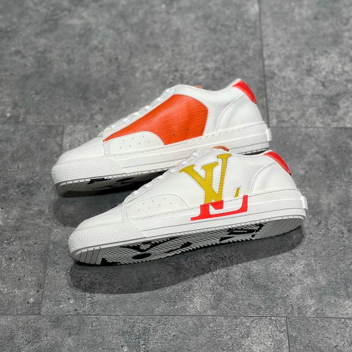 LOU TRAINERS