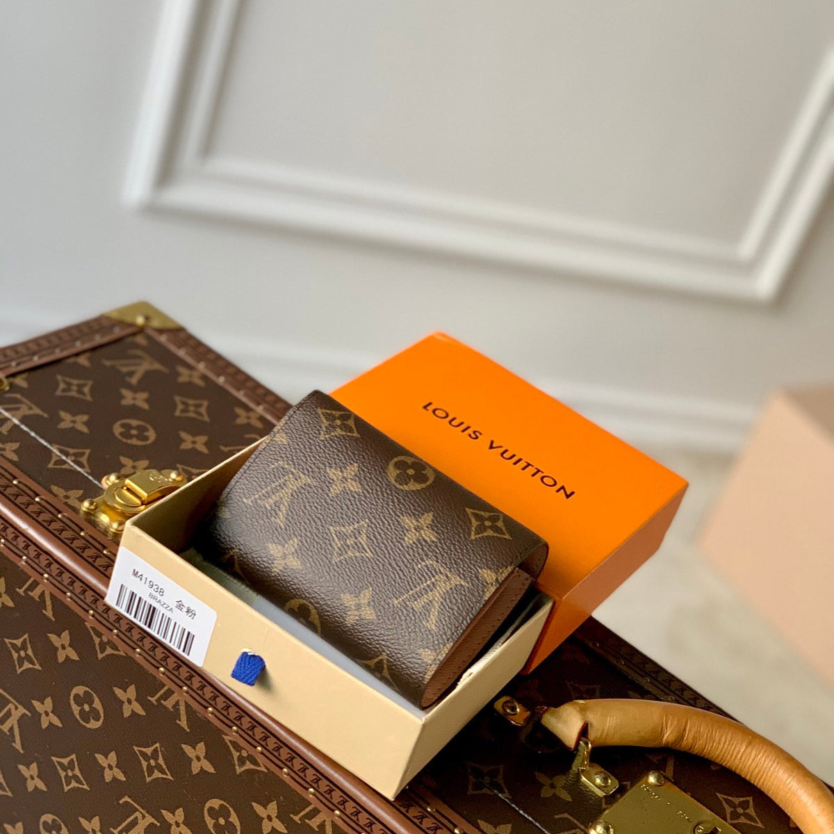 LOU VICTORINE WALLET