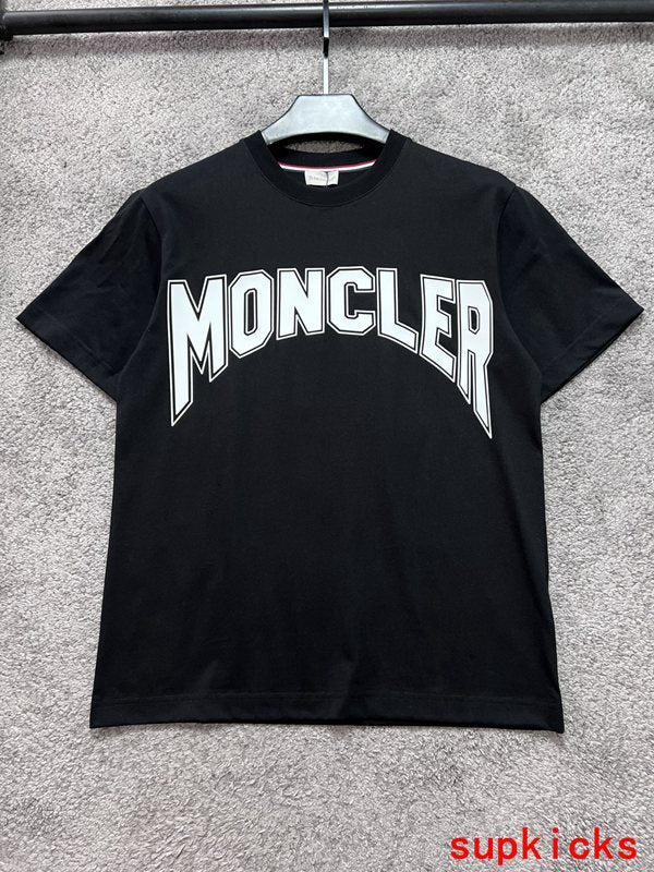 Moncler Luxury Cloth