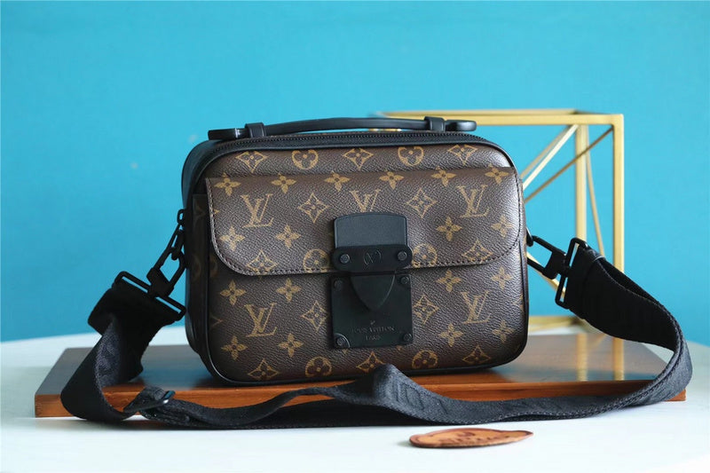 I W Fashion Lu-Vi bags - 10094