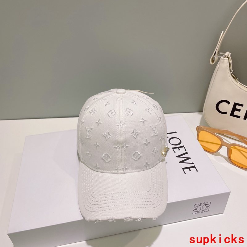 Louis Vuitton Luxury Cap