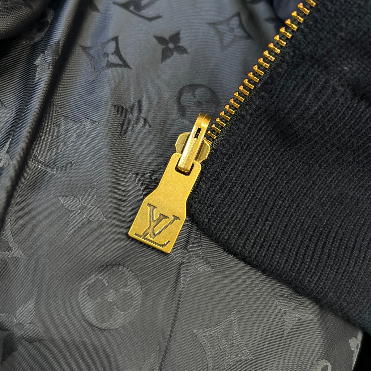 LOU DOUBLE SIDED JACKET