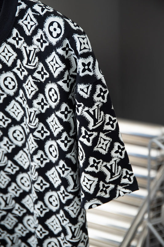 Louis Vuittion Luxury T-Shirt