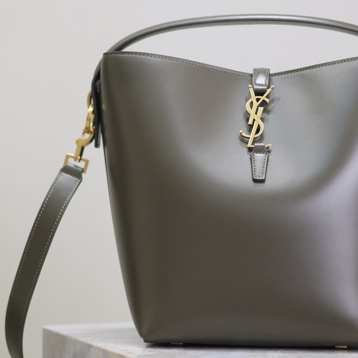 SL LE 37 BAG