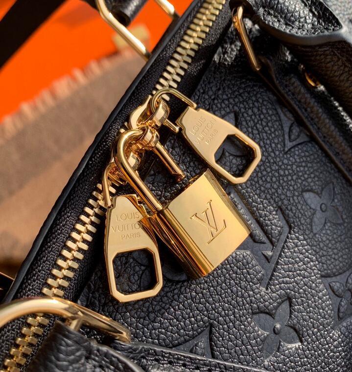 Ava’s Mode - LOV Bags - 3000