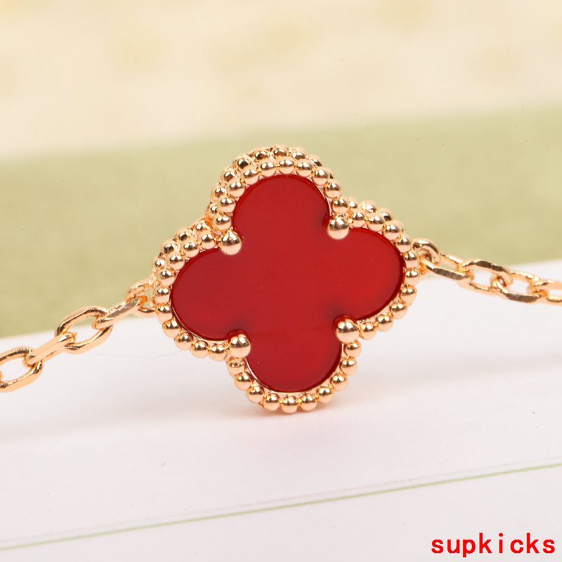 Van Cleef & Arples Jewelry