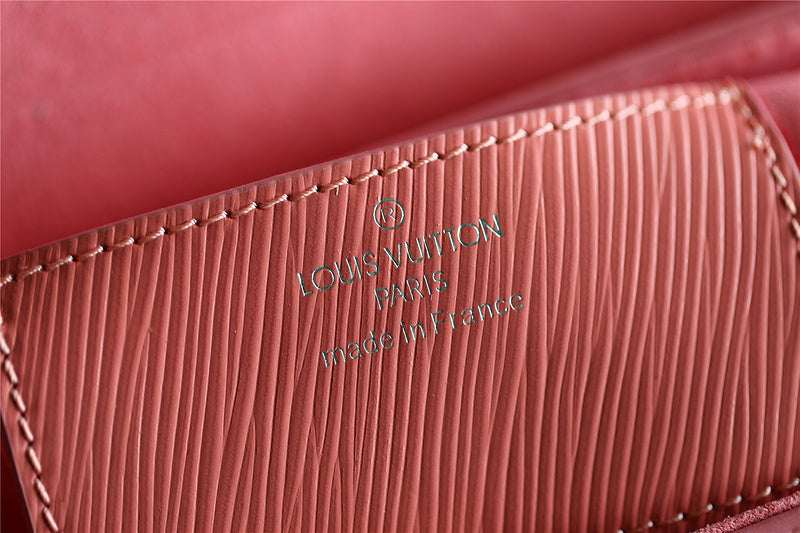 I W Fashion Lu-Vi bags - 8501