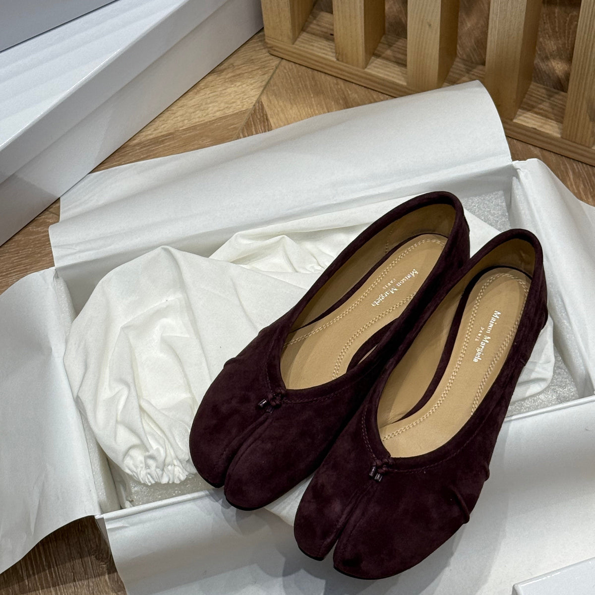 MAISON M TABI BALLET FLATS