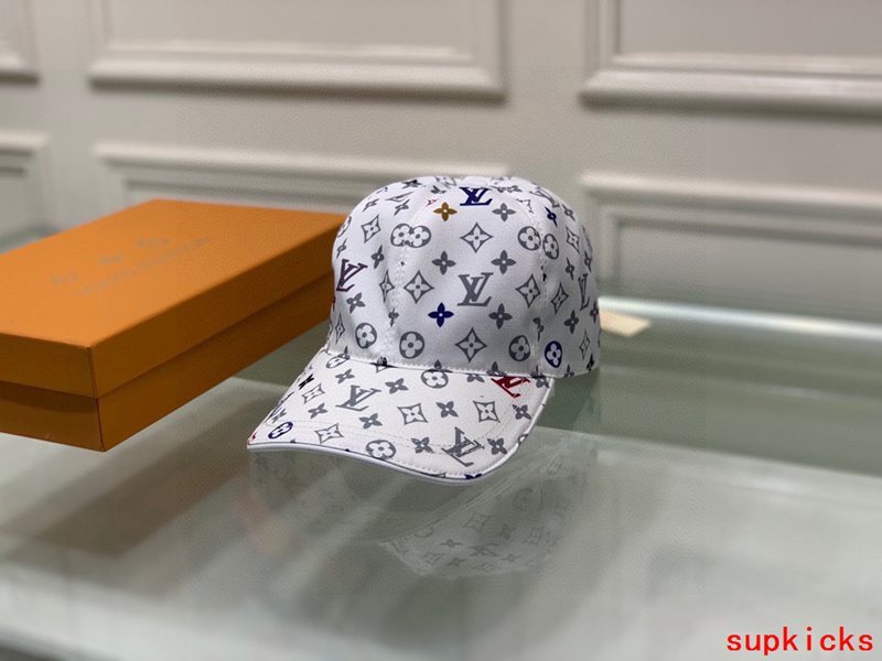 Louis Vuitton Luxury Cap