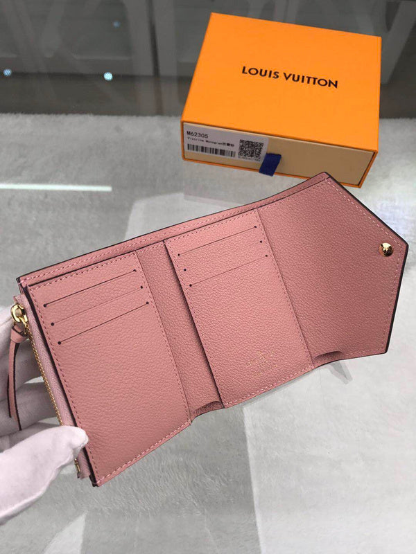 I W Fashion Lu-Vi bags - 17485
