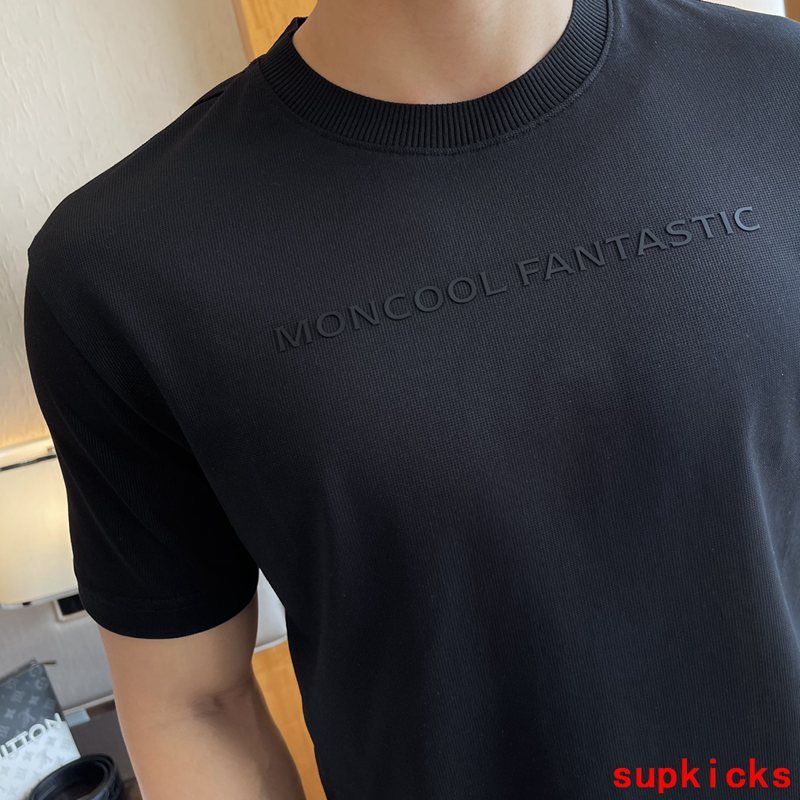 Moncler Luxury Cloth