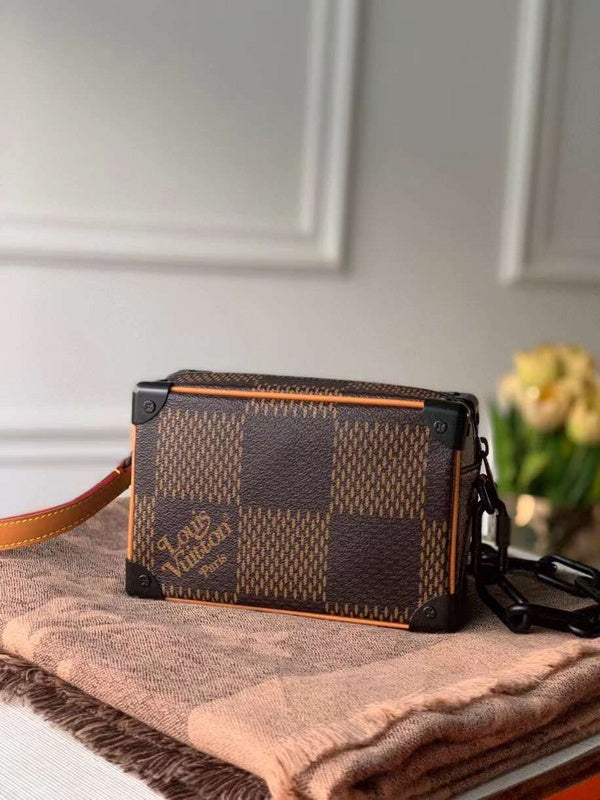 I W Fashion Lu-Vi bags - 17427