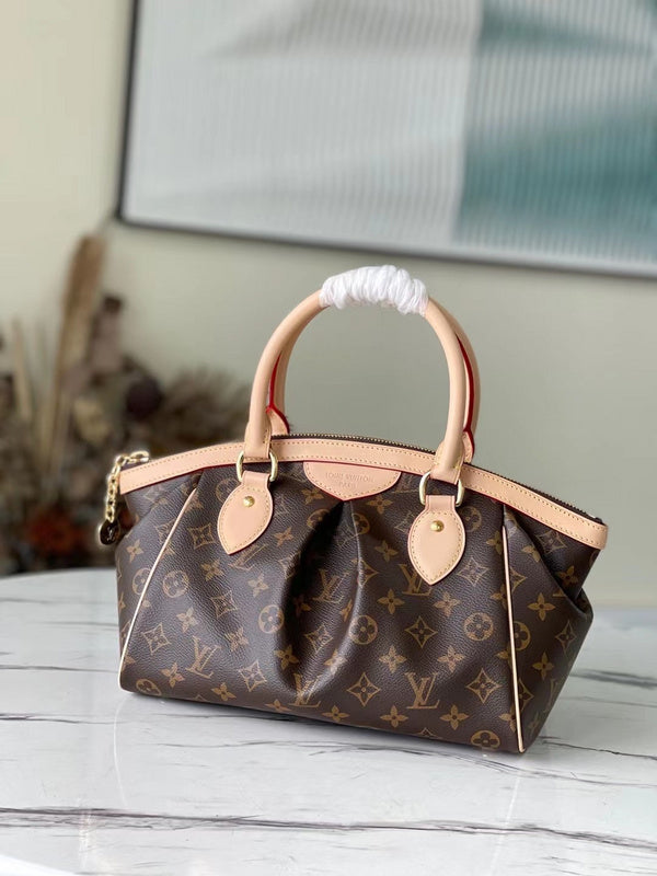 I W Fashion Lu-Vi bags - 17150