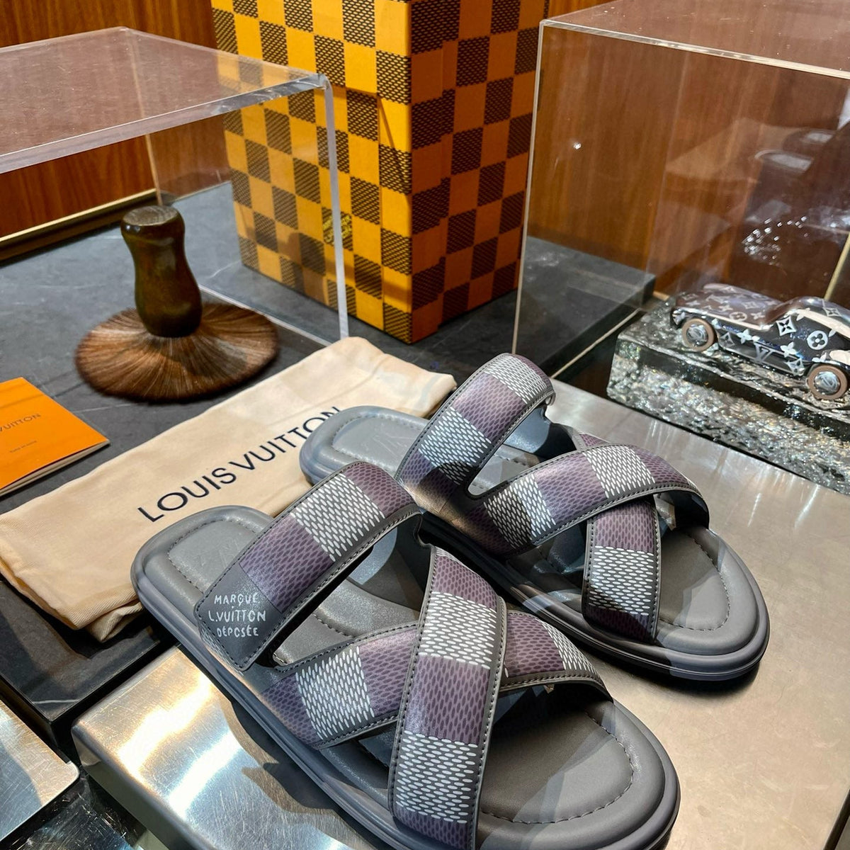 LOU VENICE MULE