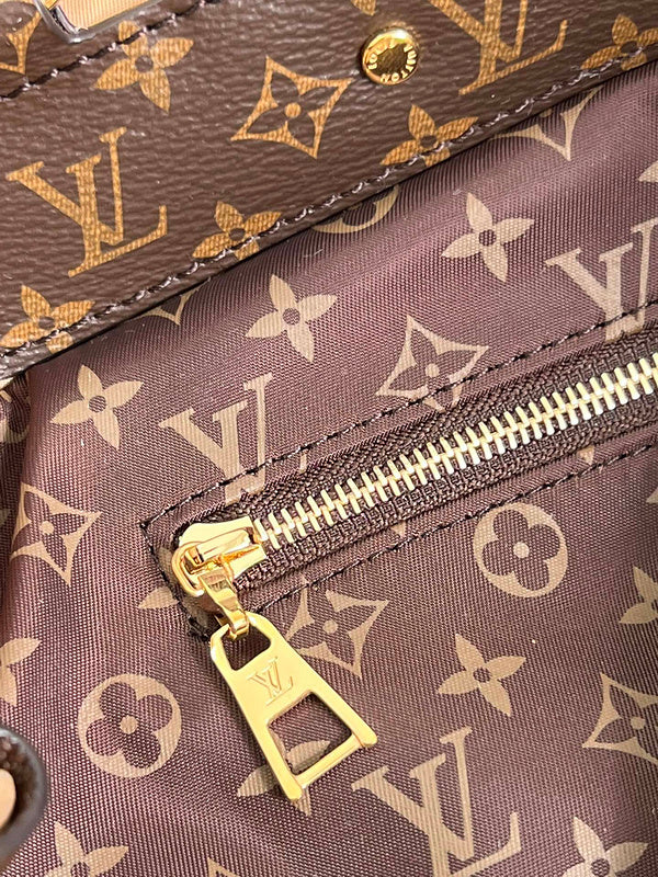 I W Fashion Lu-Vi bags - 17260