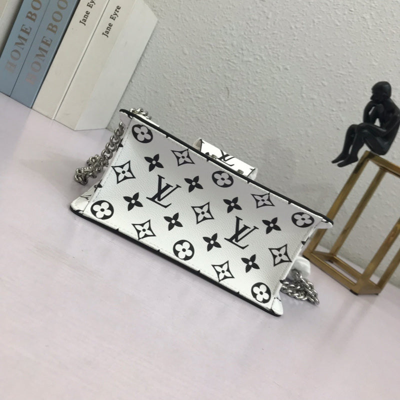 LOV2 Bags - Luxurious Bags  924