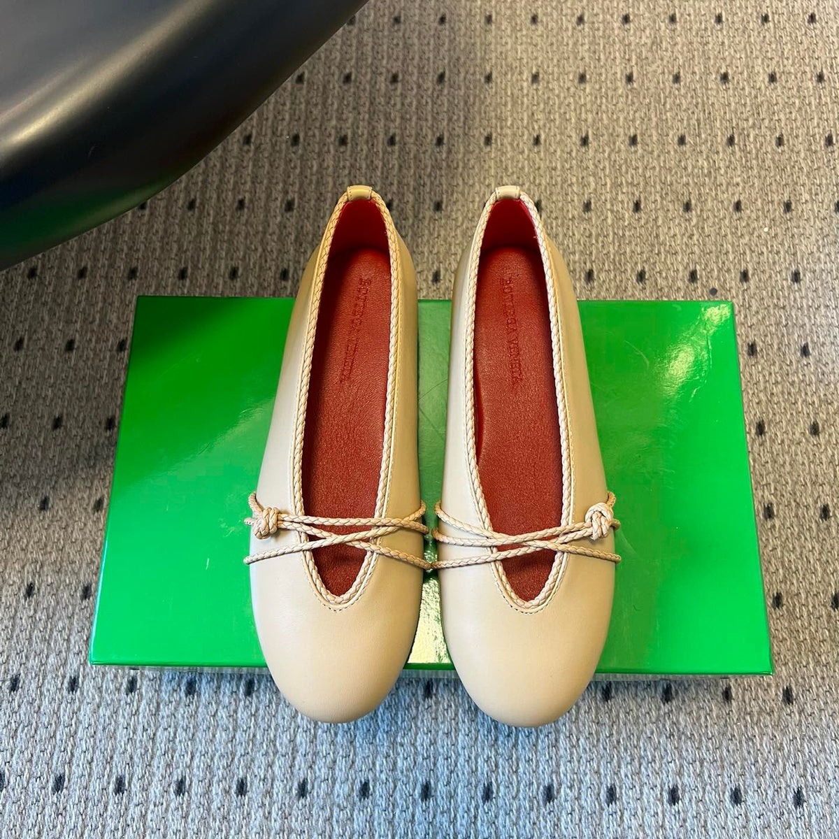 BOTT V BALLET PUMPS