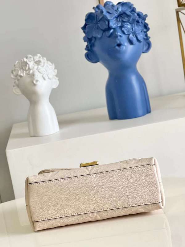 LOV2 Bags - Luxurious Bags  583