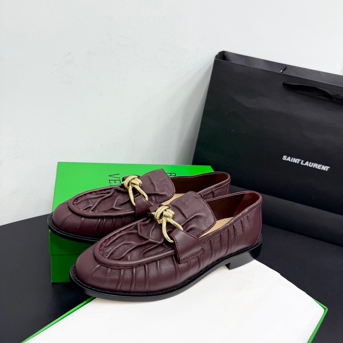 BOTT V LOAFERS