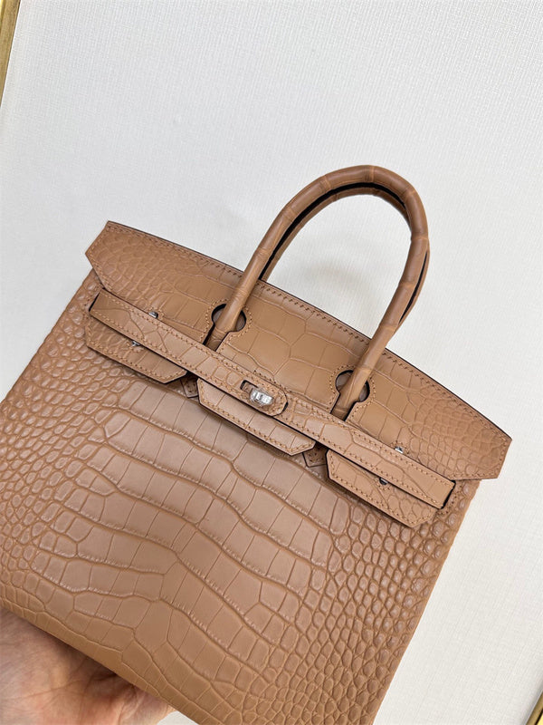 PHA - HMS Bags - 668