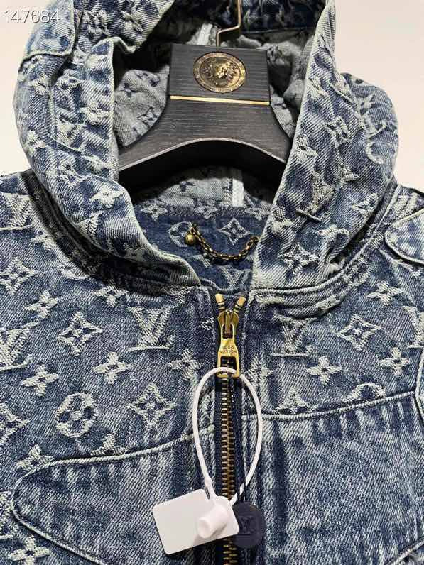 Louis Vuittion Luxury Clothes
