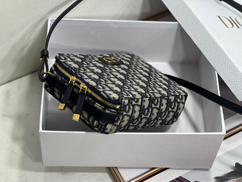 ENT - DOR Bags - 688