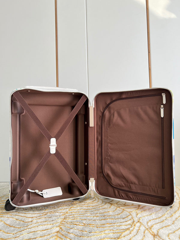 I W Fashion Lu-Vi bags - 11369