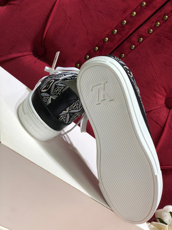 Louis Vuittion Luxury Shoes