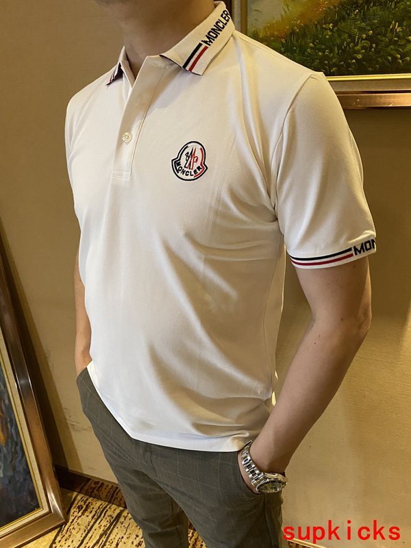 Moncler Luxury Cloth