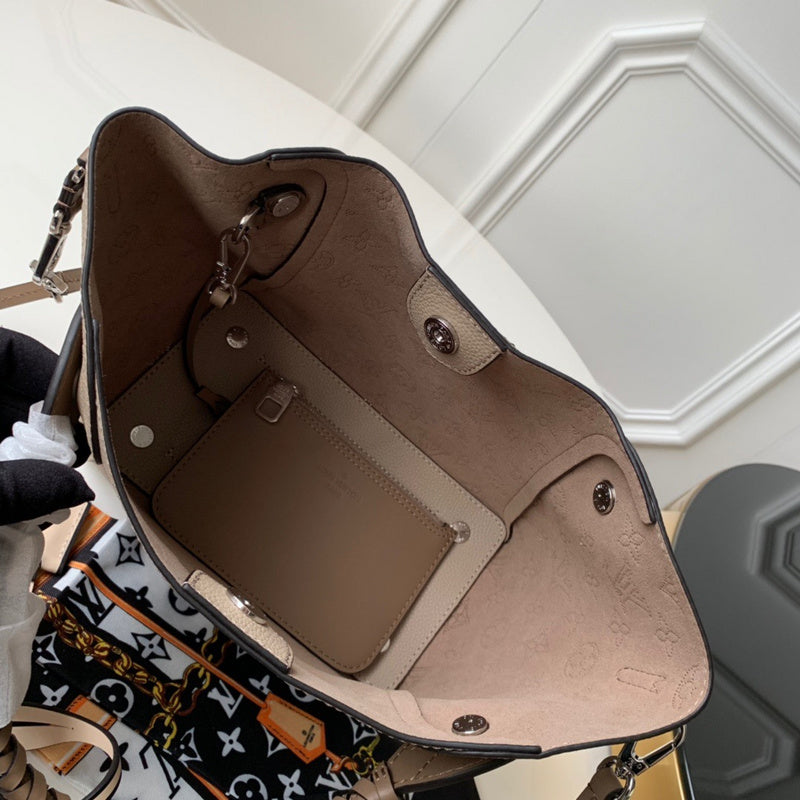 LOV2 Bags - Luxurious Bags  992