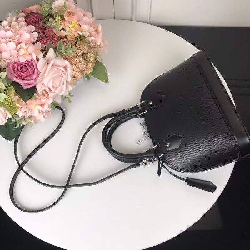 LOV2 Bags - Luxurious Bags  704