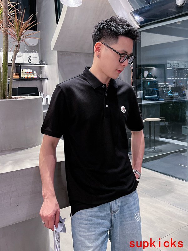 Moncler Luxury Cloth
