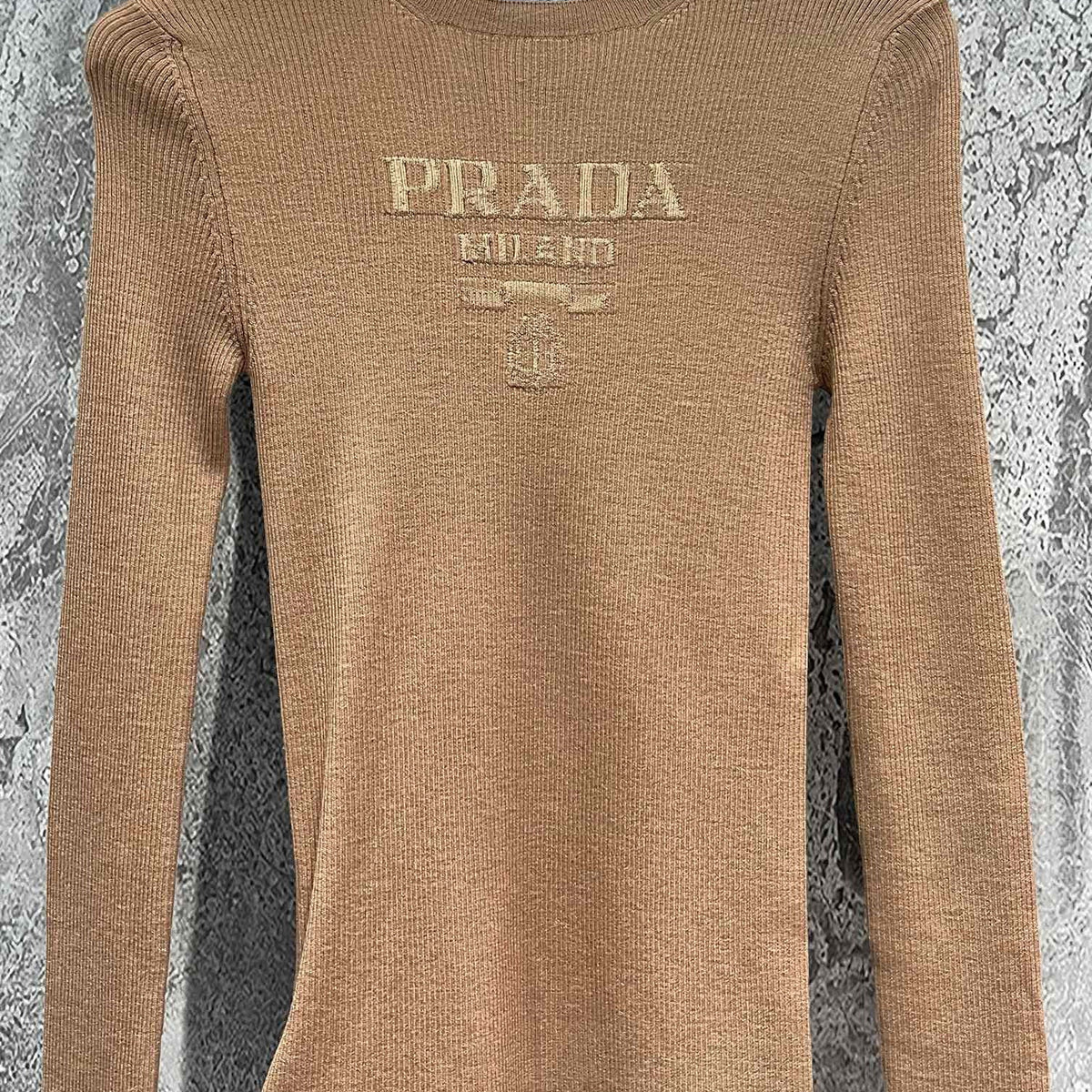 PD KNITTED TOP