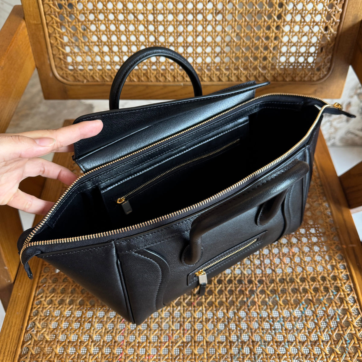 CEL NEW LUGGAGE BAG