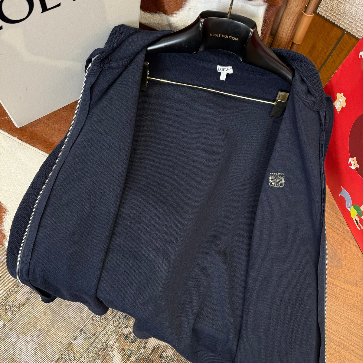 LOEW ZIP HOODIE