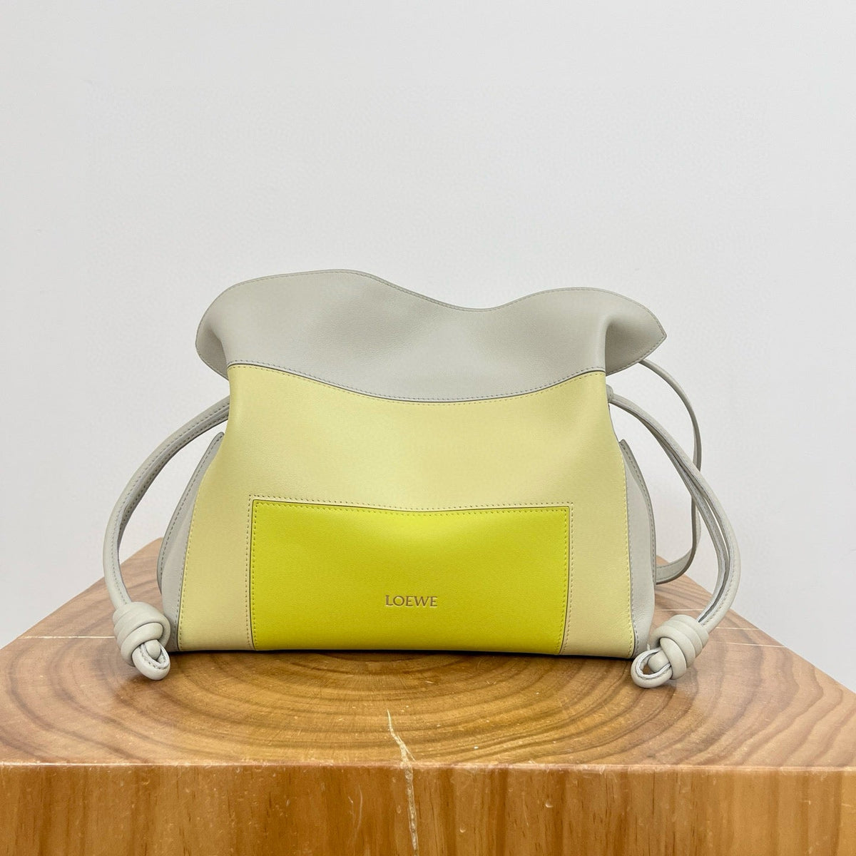 LOEW FLAMENCO MEDIUM POUCH