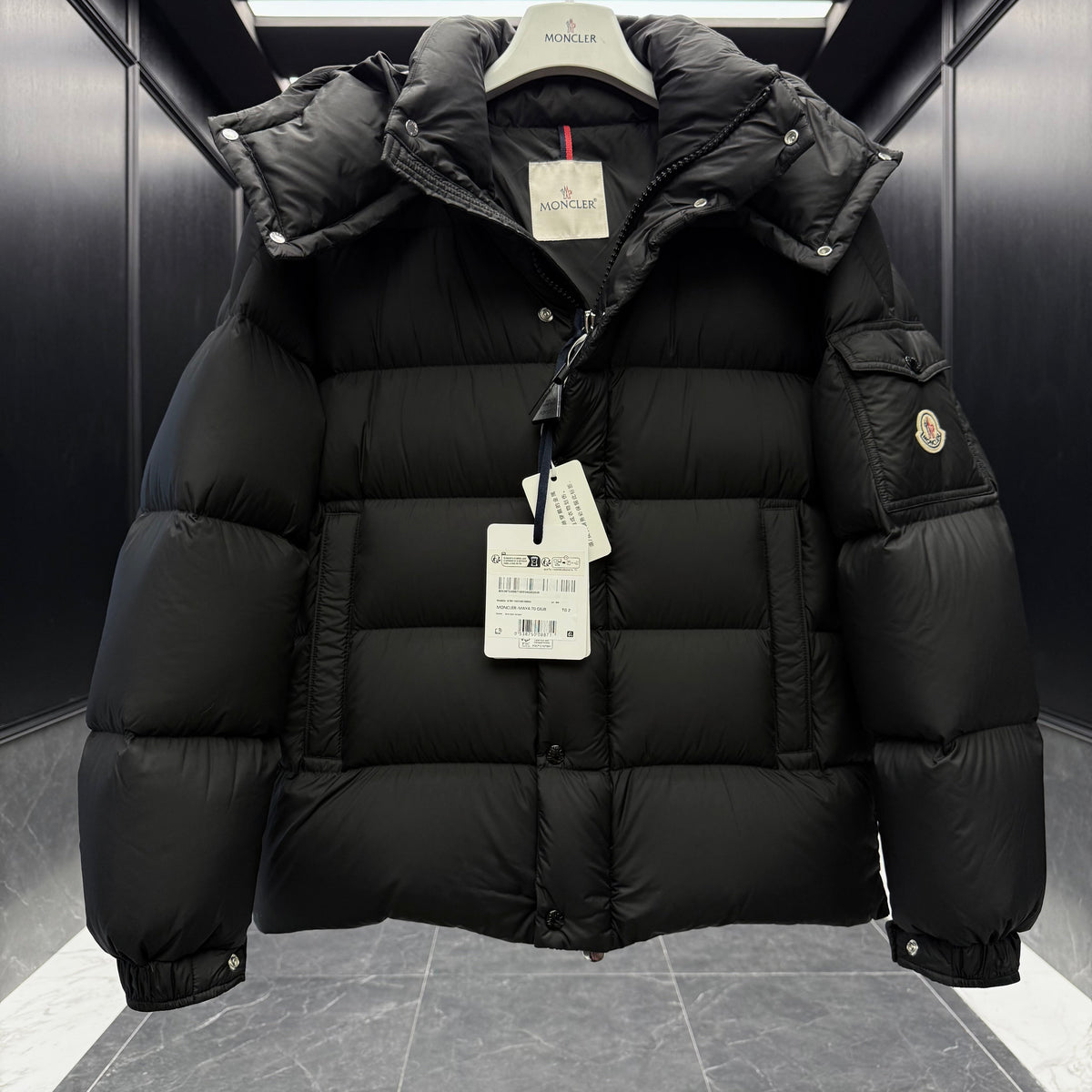 MONC VEZERE JACKET