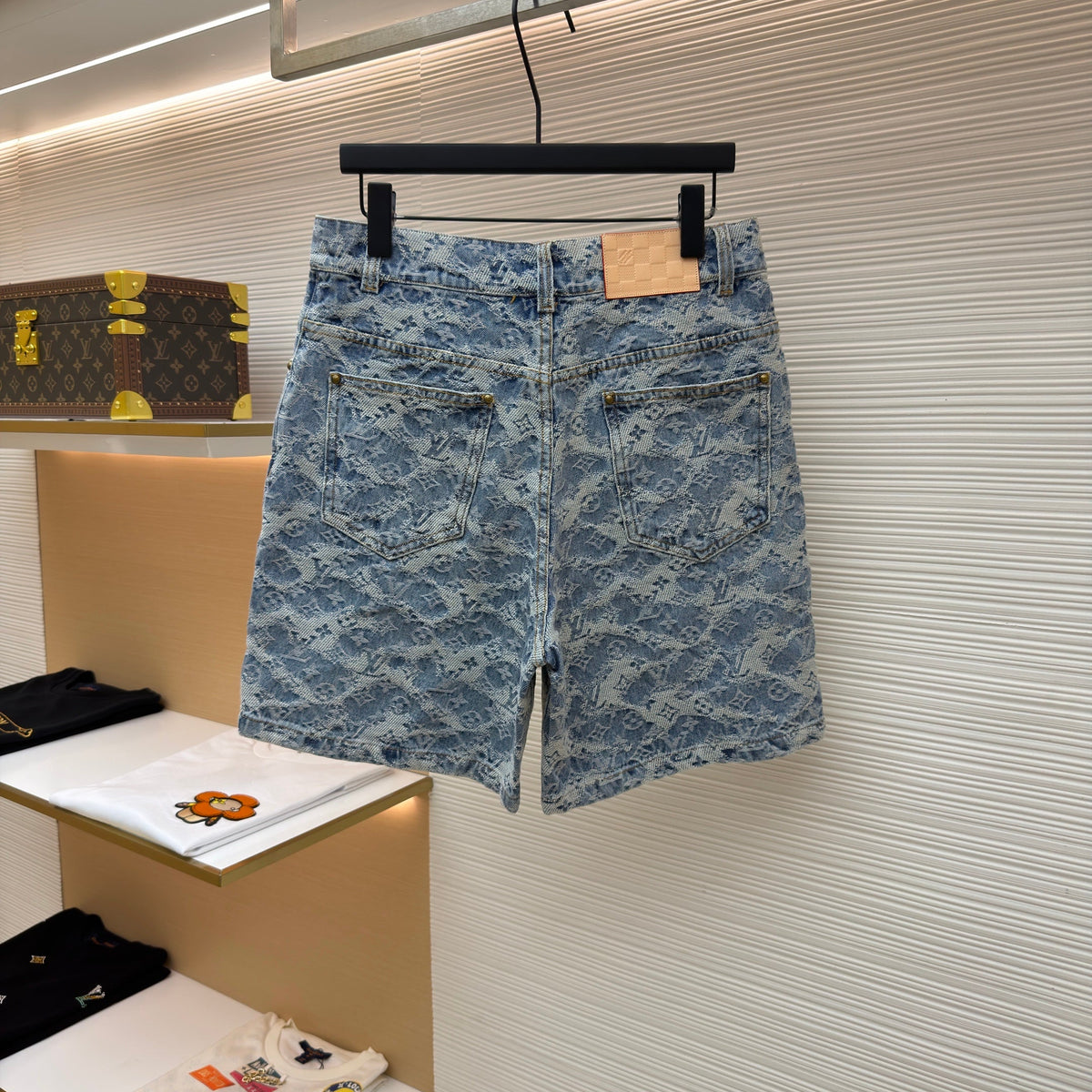 LOU DENIM SHORTS